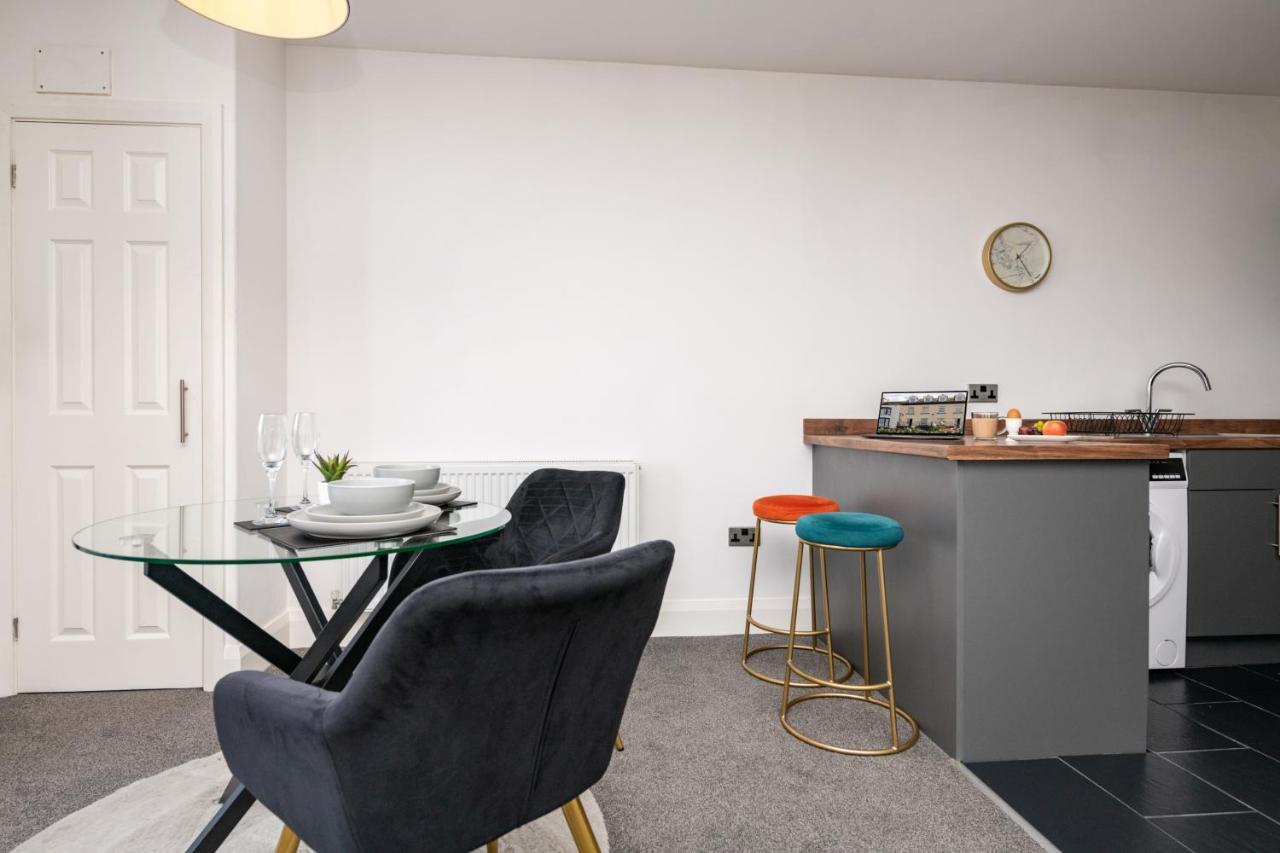 The Croston Balcony Apartment- Morecambe Central Promenade, Beach Front And Sea Views Luaran gambar